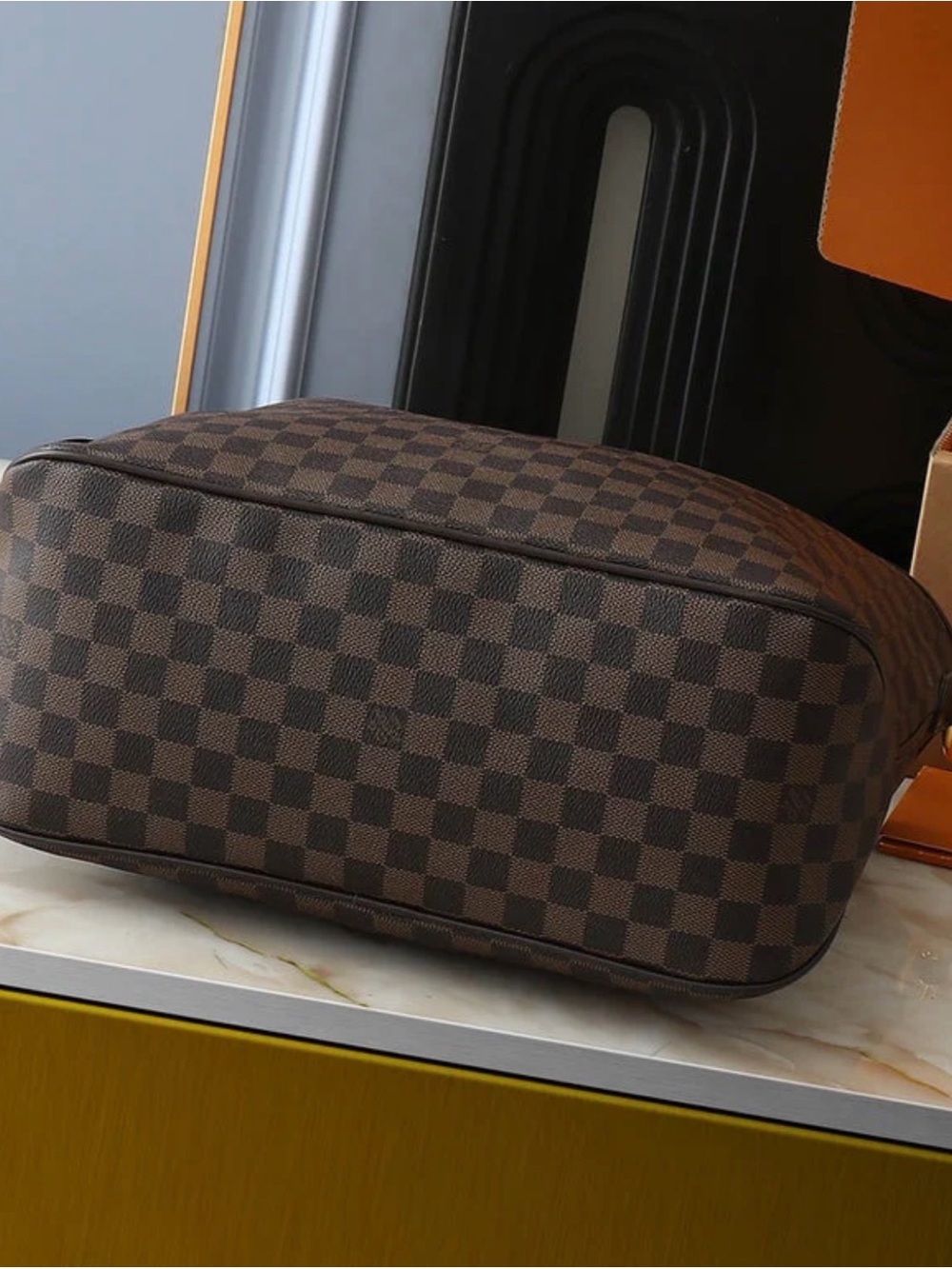 Louis Vuitton Brown Damier Ebene Hobo with Red Interior - Picture 3 of 12